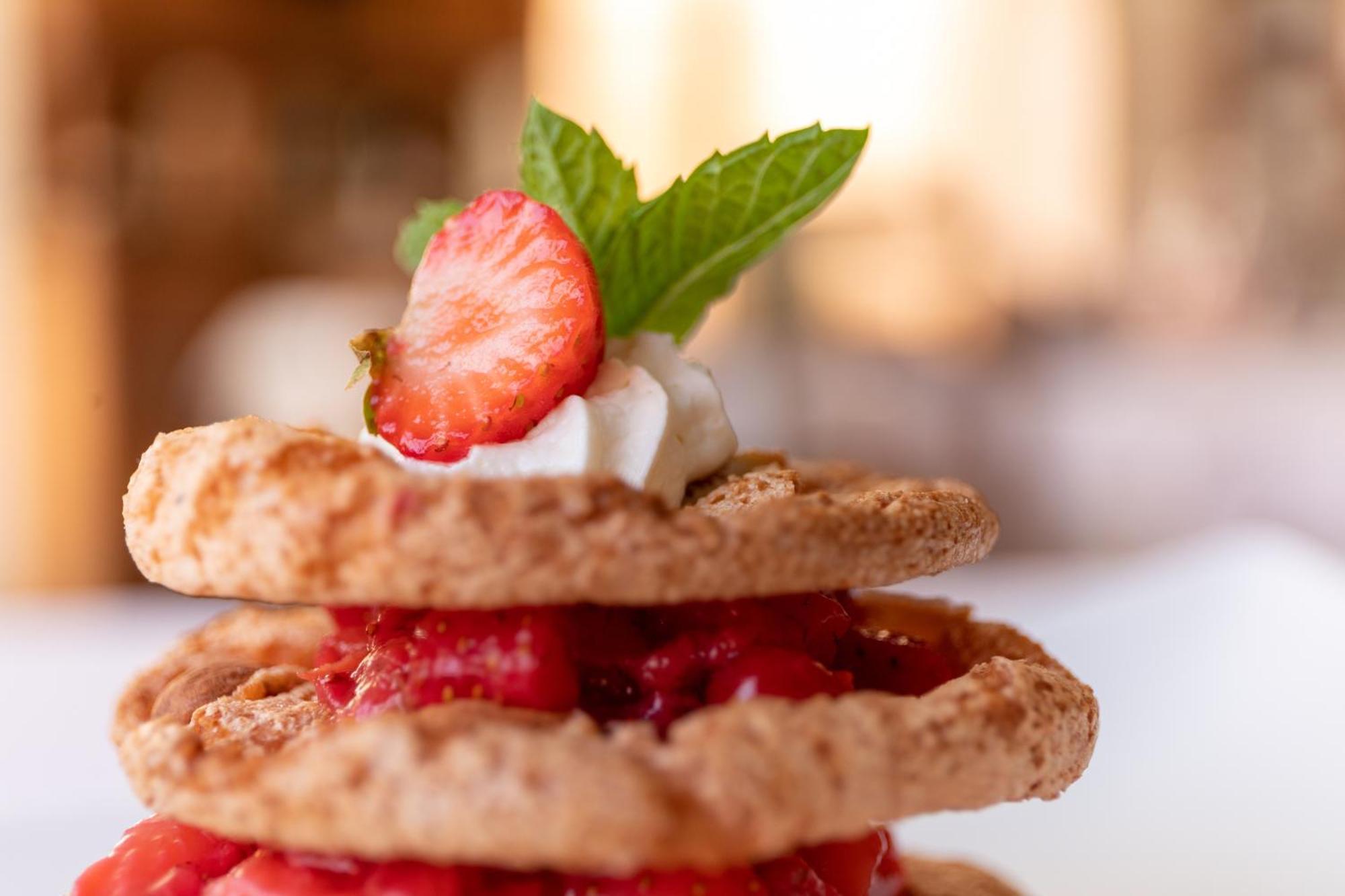 Logis Hotel Restaurant Du Pont Ambialet Εξωτερικό φωτογραφία