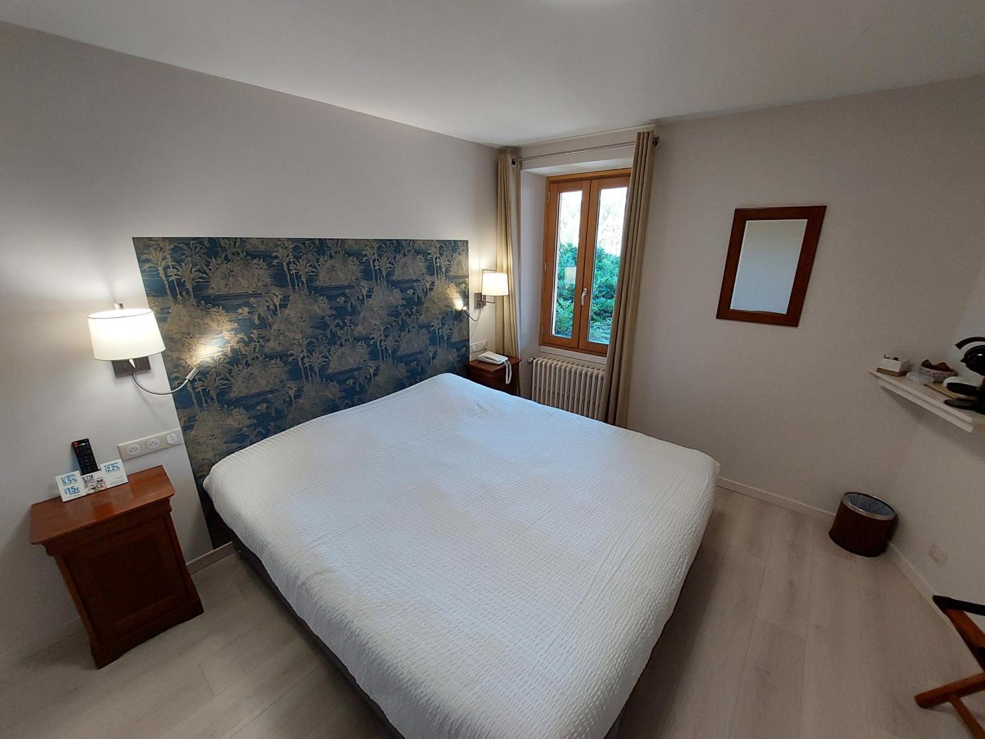 Logis Hotel Restaurant Du Pont Ambialet Εξωτερικό φωτογραφία