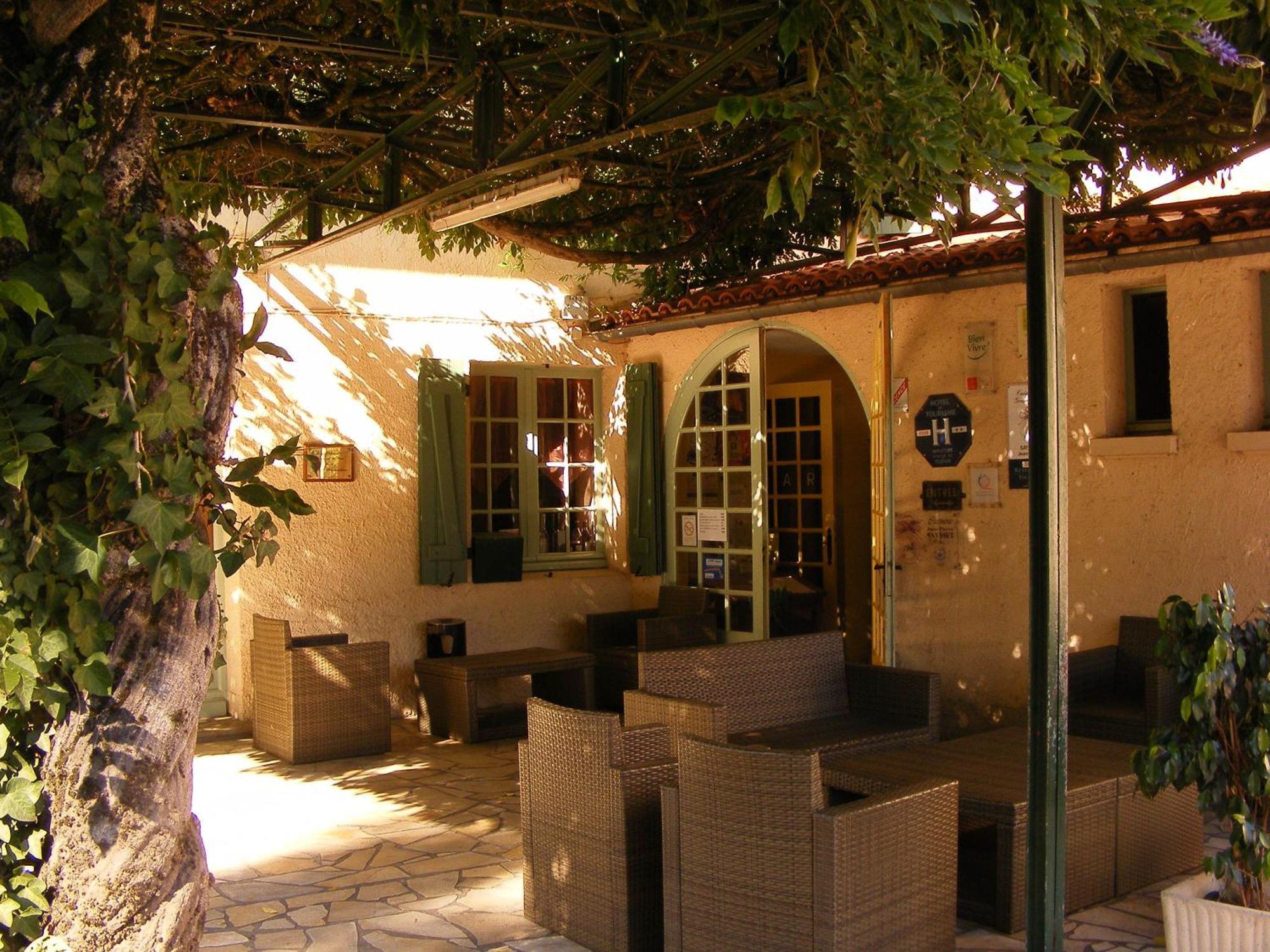 Logis Hotel Restaurant Du Pont Ambialet Εξωτερικό φωτογραφία